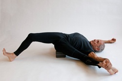 Robert Boustany Pralaya Yoga Checkmark Pose